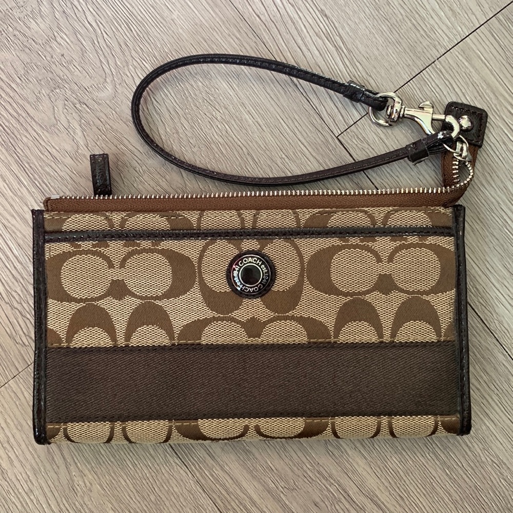 Coach Wristlet/wallet